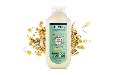 Mrs. Meyer's 3-in-1 dog shampoo